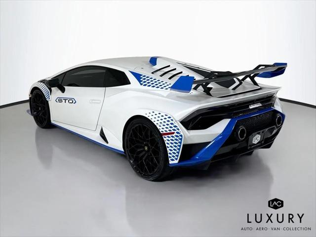 2022 Lamborghini Huracan Coupe