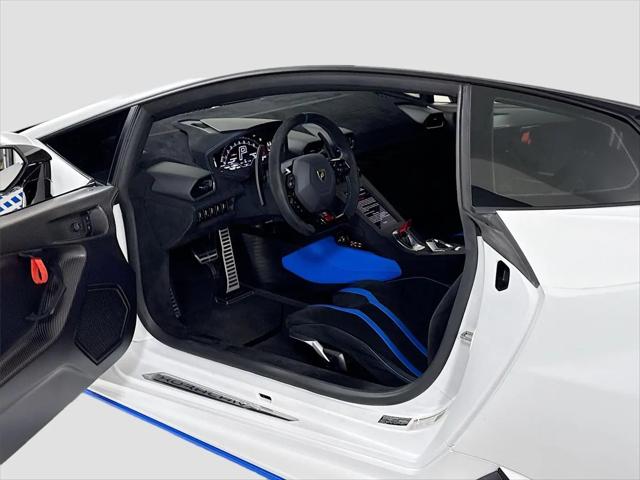 2022 Lamborghini Huracan Coupe