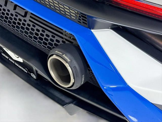2022 Lamborghini Huracan Coupe