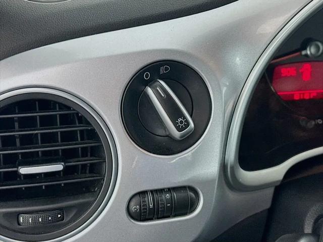 2013 Volkswagen Beetle 2.5L