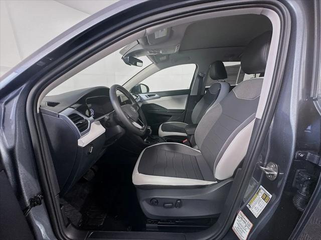 2026 Volkswagen Taos SE