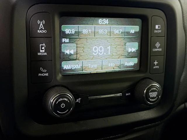 2017 Jeep Renegade Altitude 4x4