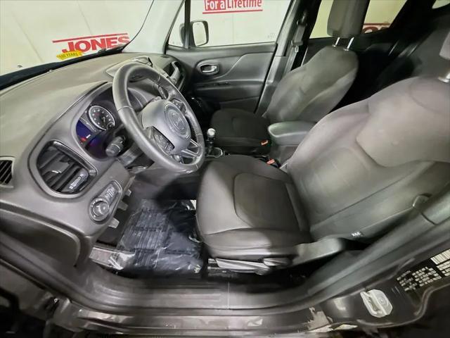 2017 Jeep Renegade Altitude 4x4