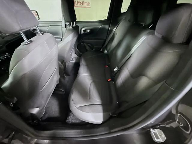 2017 Jeep Renegade Altitude 4x4