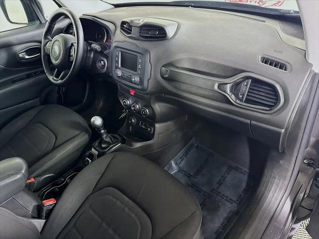 2017 Jeep Renegade Altitude 4x4