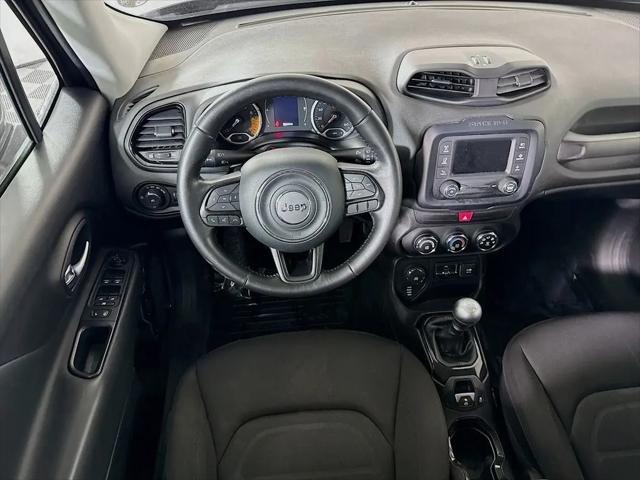 2017 Jeep Renegade Altitude 4x4