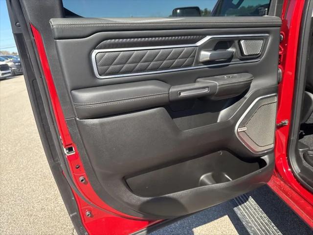2026 Ram 1500 Tungsten Crew Cab 4x4 5'7" Box