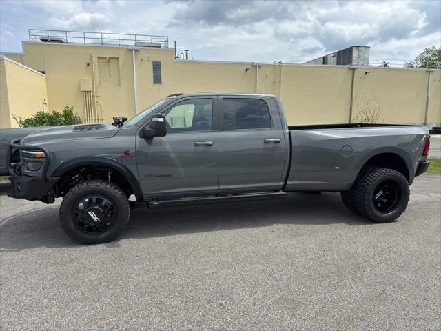 2026 Ram 3500 Laramie Crew Cab 4x4 8' Box
