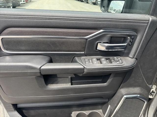 2026 Ram 3500 Laramie Crew Cab 4x4 8' Box