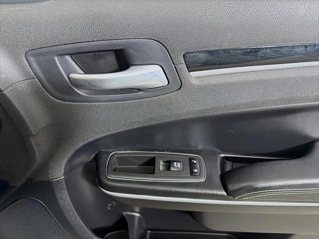 2022 Chrysler 300 S