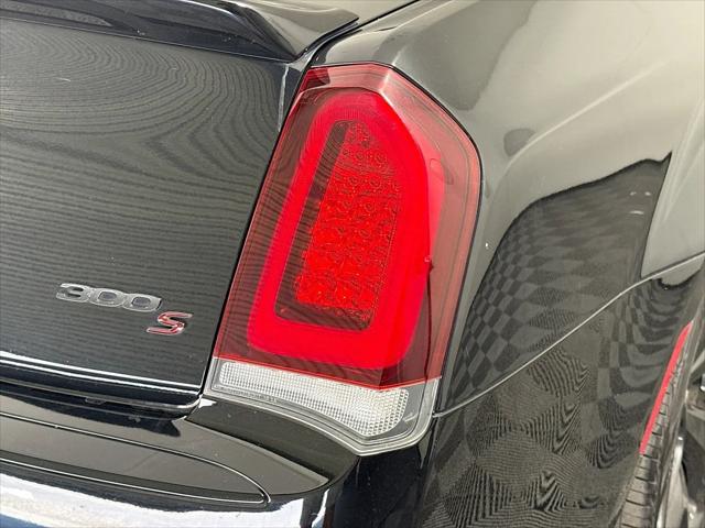 2022 Chrysler 300 S