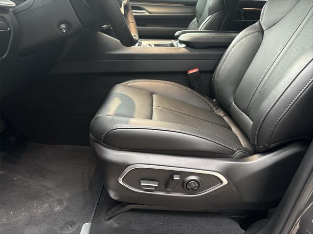 2026 Jeep Grand Wagoneer Upland 4x4