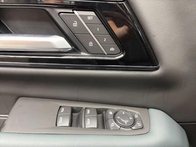 2026 GMC Yukon XL 4WD AT4