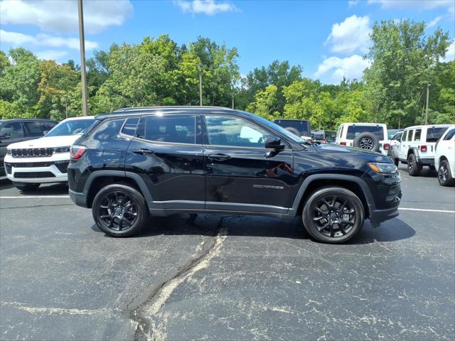 2026 Jeep Compass Latitude Altitude