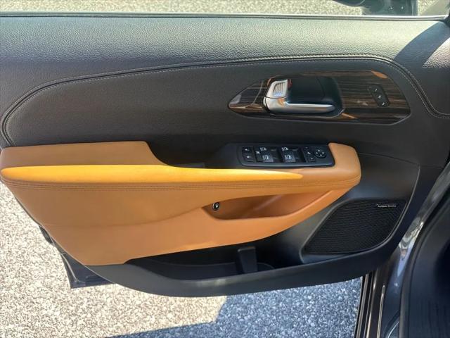 2023 Chrysler Pacifica Hybrid Pinnacle