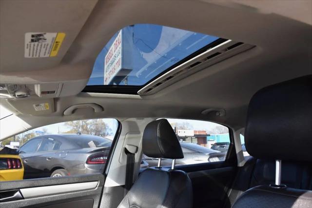 2014 Volkswagen Passat 2.5L SE