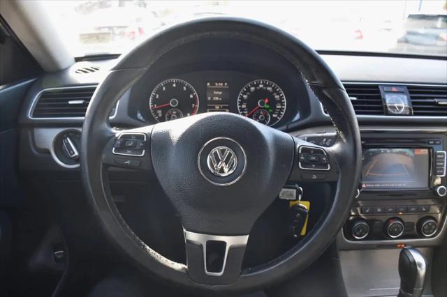 2014 Volkswagen Passat 2.5L SE