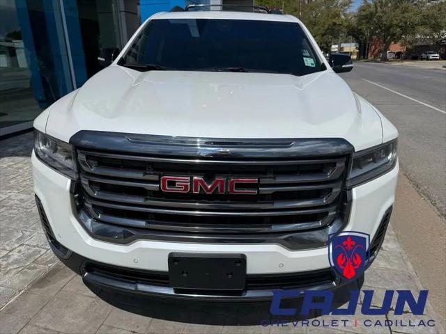 2023 GMC Acadia AWD AT4