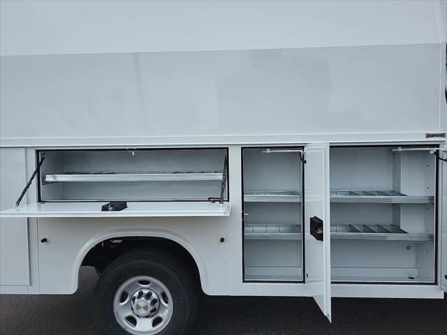 2026 Chevrolet Express Cutaway Work Van