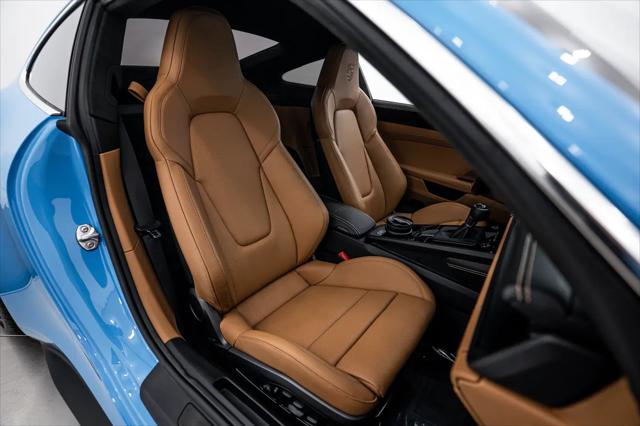 2022 Porsche 911 GT3 w/Touring Package