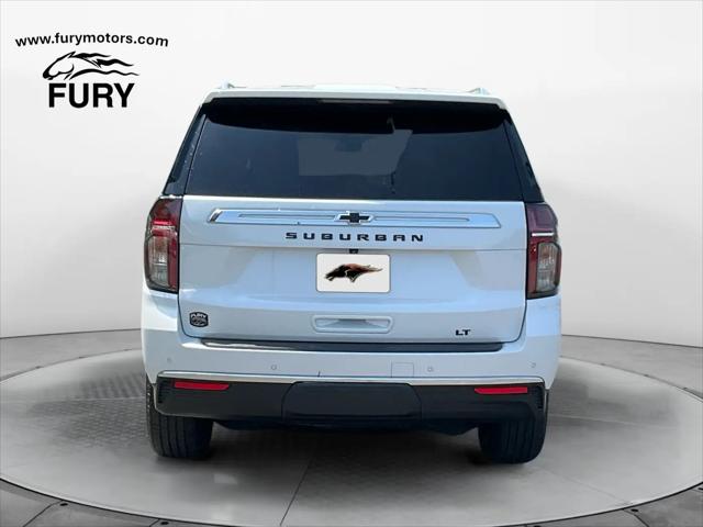 2022 Chevrolet Suburban LT