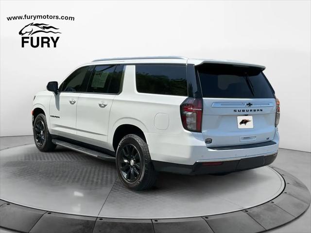 2022 Chevrolet Suburban LT
