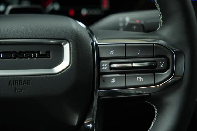 2026 GMC Acadia Denali Ultimate AWD