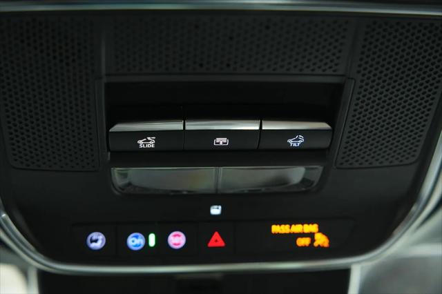 2026 GMC Acadia Denali Ultimate AWD