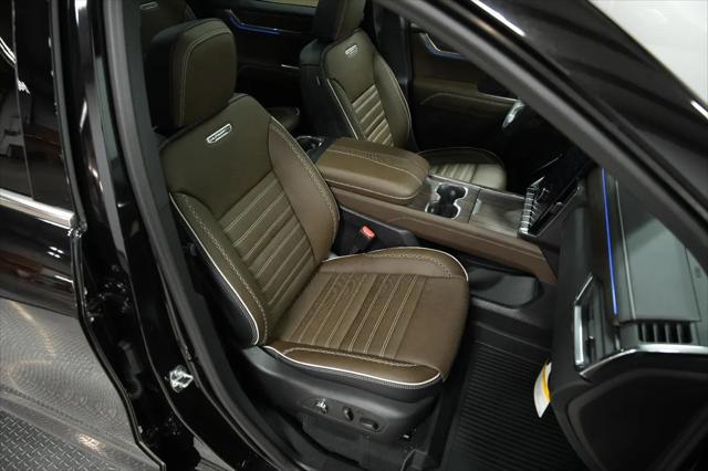 2026 GMC Acadia Denali Ultimate AWD