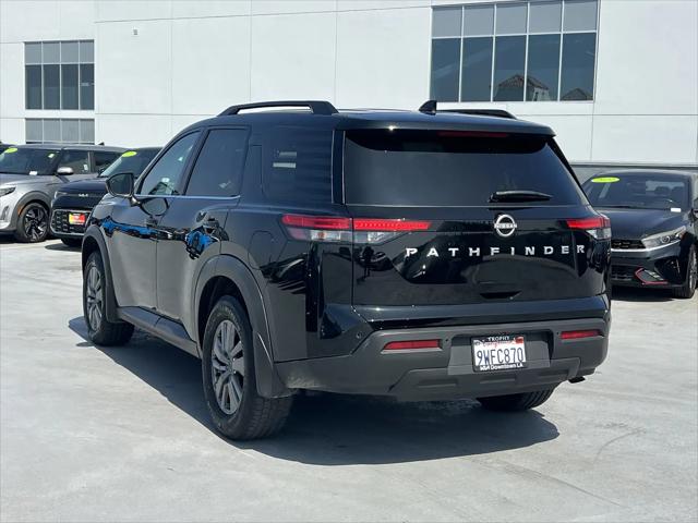 2025 Nissan Pathfinder SV FWD