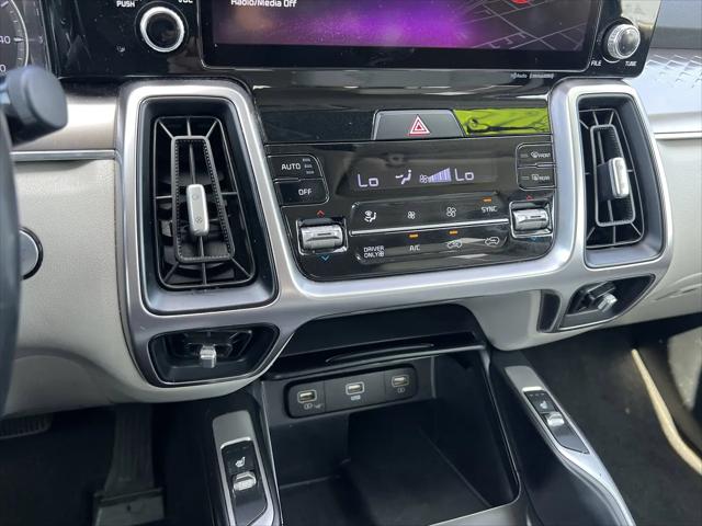 2025 Nissan Pathfinder SV FWD