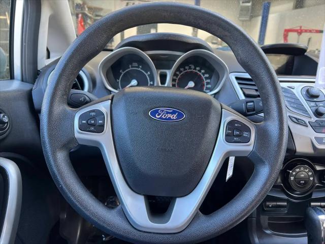 2012 Ford Fiesta SE