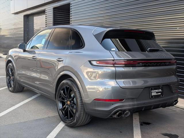 2025 Porsche Cayenne Cayenne