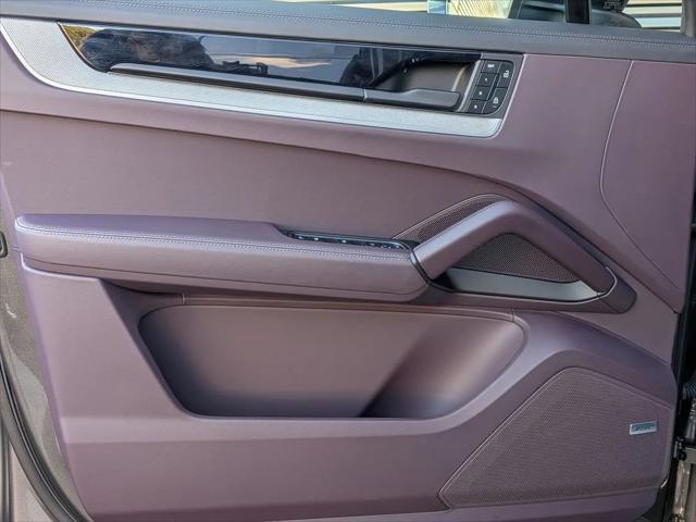2025 Porsche Cayenne Cayenne