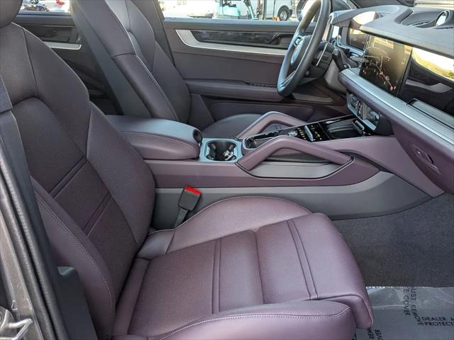 2025 Porsche Cayenne Cayenne