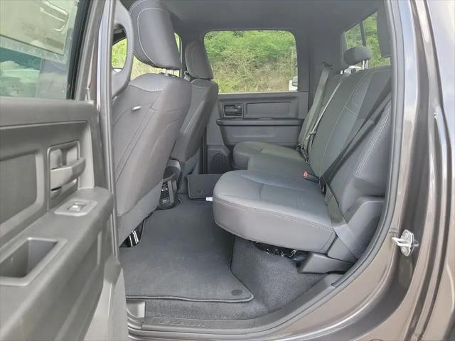 2026 Ram 2500 Black Express Crew Cab 4x4 6'4" Box