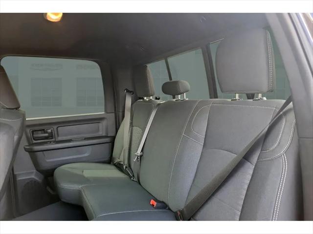 2026 Ram 2500 Black Express Crew Cab 4x4 6'4" Box
