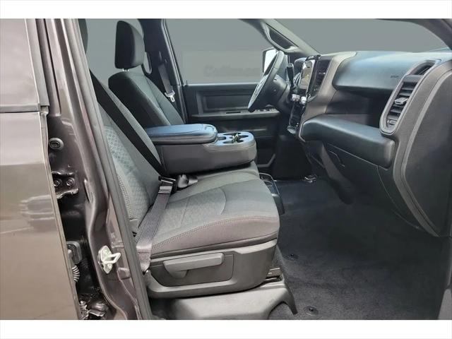 2026 Ram 2500 Black Express Crew Cab 4x4 6'4" Box