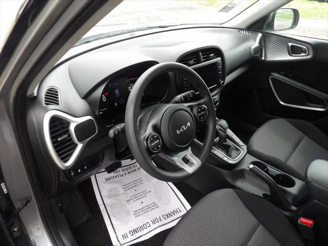 2024 Kia Soul LX