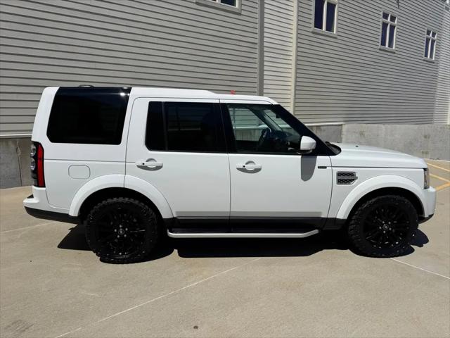 2016 Land Rover LR4 HSE LUX
