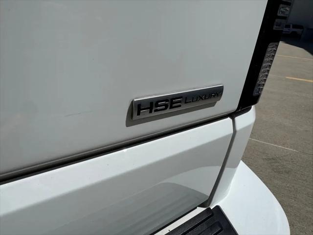 2016 Land Rover LR4 HSE LUX