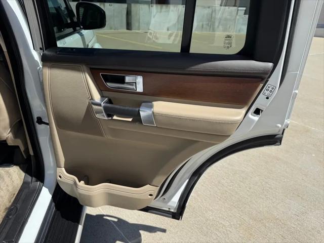 2016 Land Rover LR4 HSE LUX