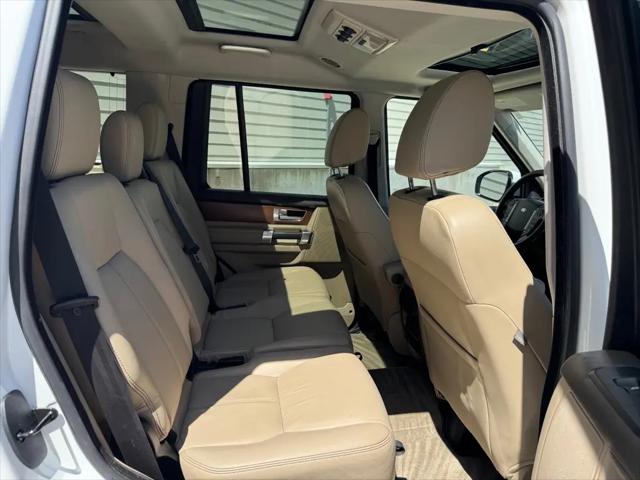 2016 Land Rover LR4 HSE LUX