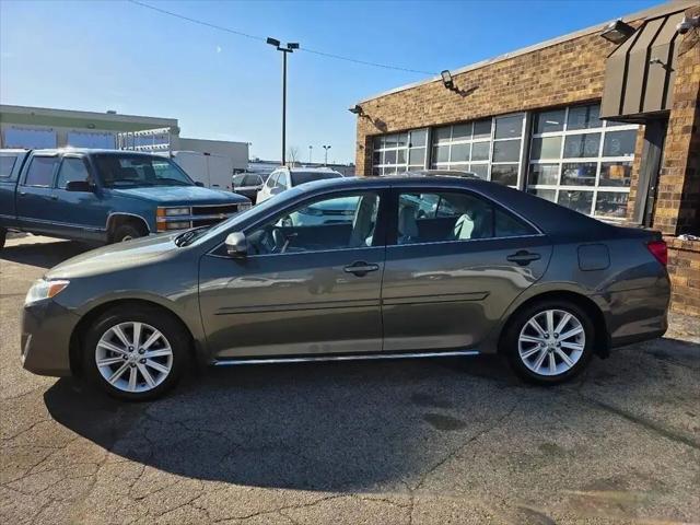 2014 Toyota Camry XLE for sale in Milwaukee, WI