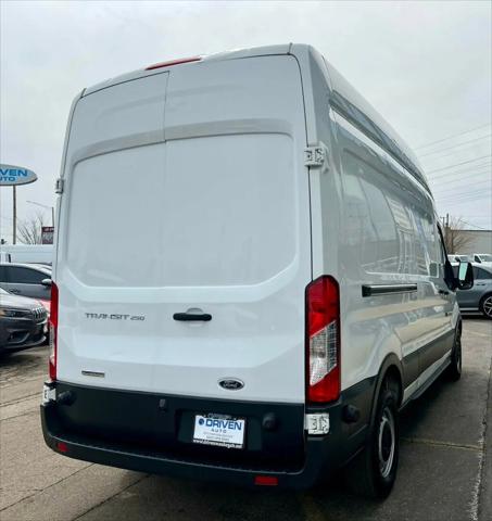 2017 Ford Transit T-250