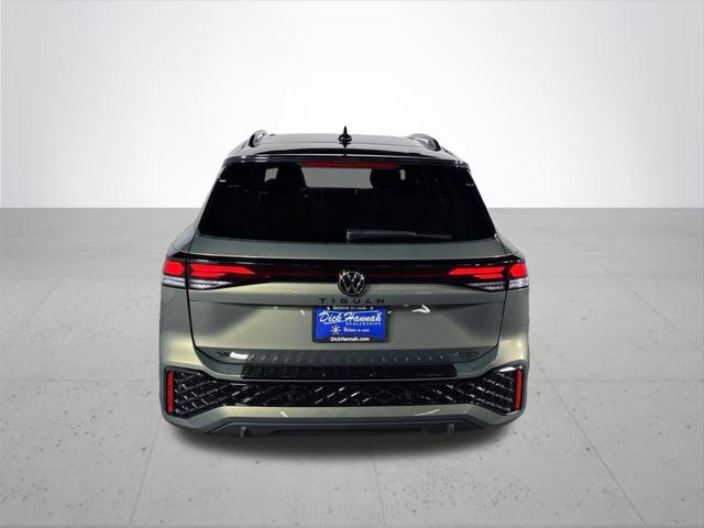 2026 Volkswagen Tiguan SE R-Line Black