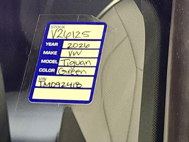 2026 Volkswagen Tiguan SE R-Line Black