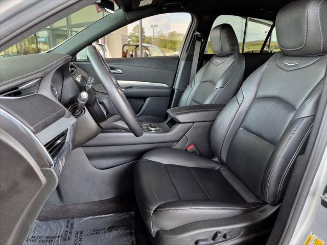 2021 Cadillac XT4 FWD Premium Luxury