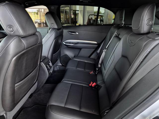 2021 Cadillac XT4 FWD Premium Luxury