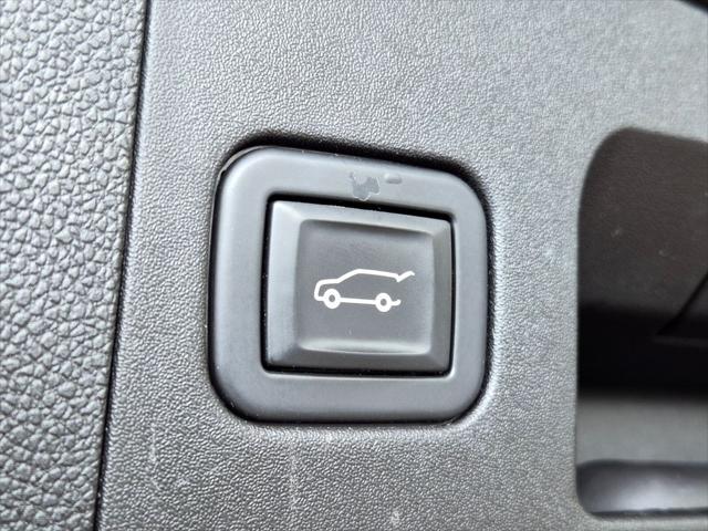 2021 Cadillac XT4 FWD Premium Luxury